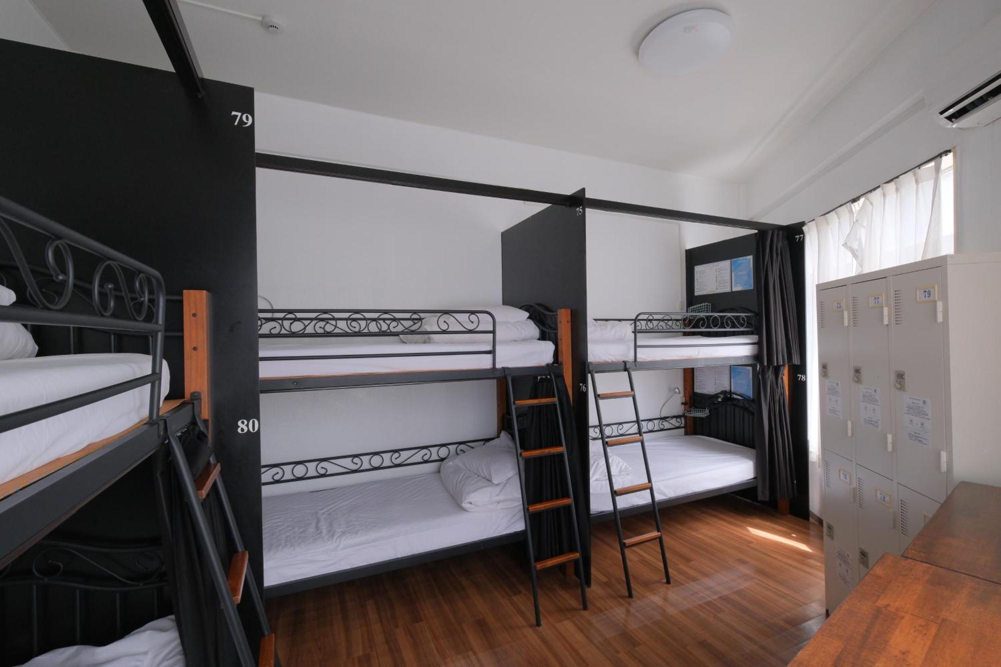 נאהא Guest House Umikaji חדר תמונה
