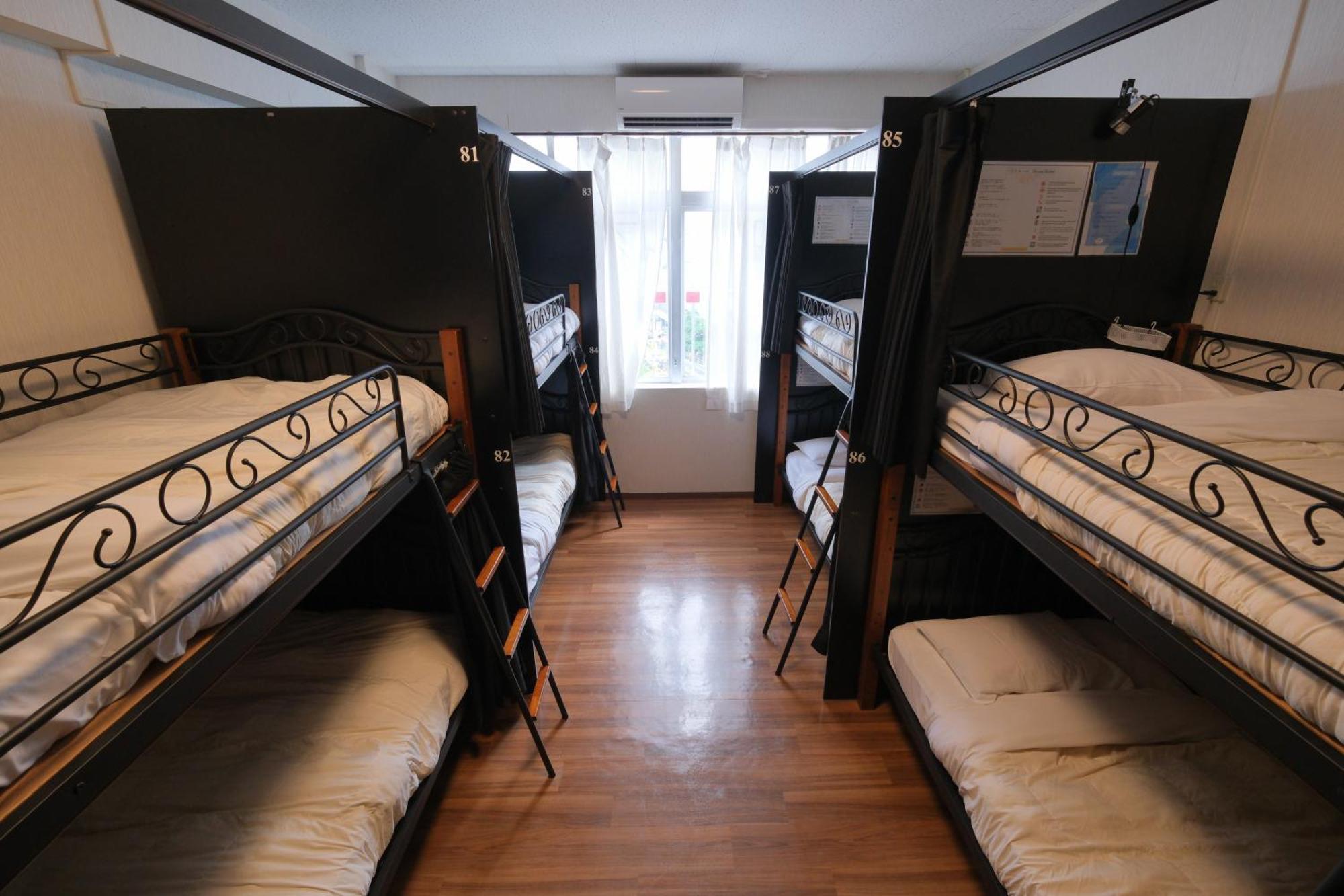 נאהא Guest House Umikaji חדר תמונה