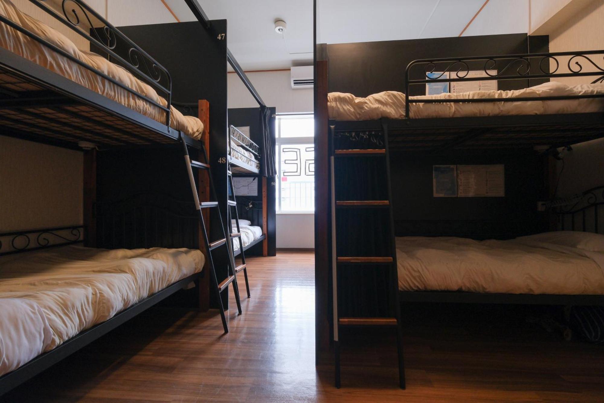 נאהא Guest House Umikaji חדר תמונה