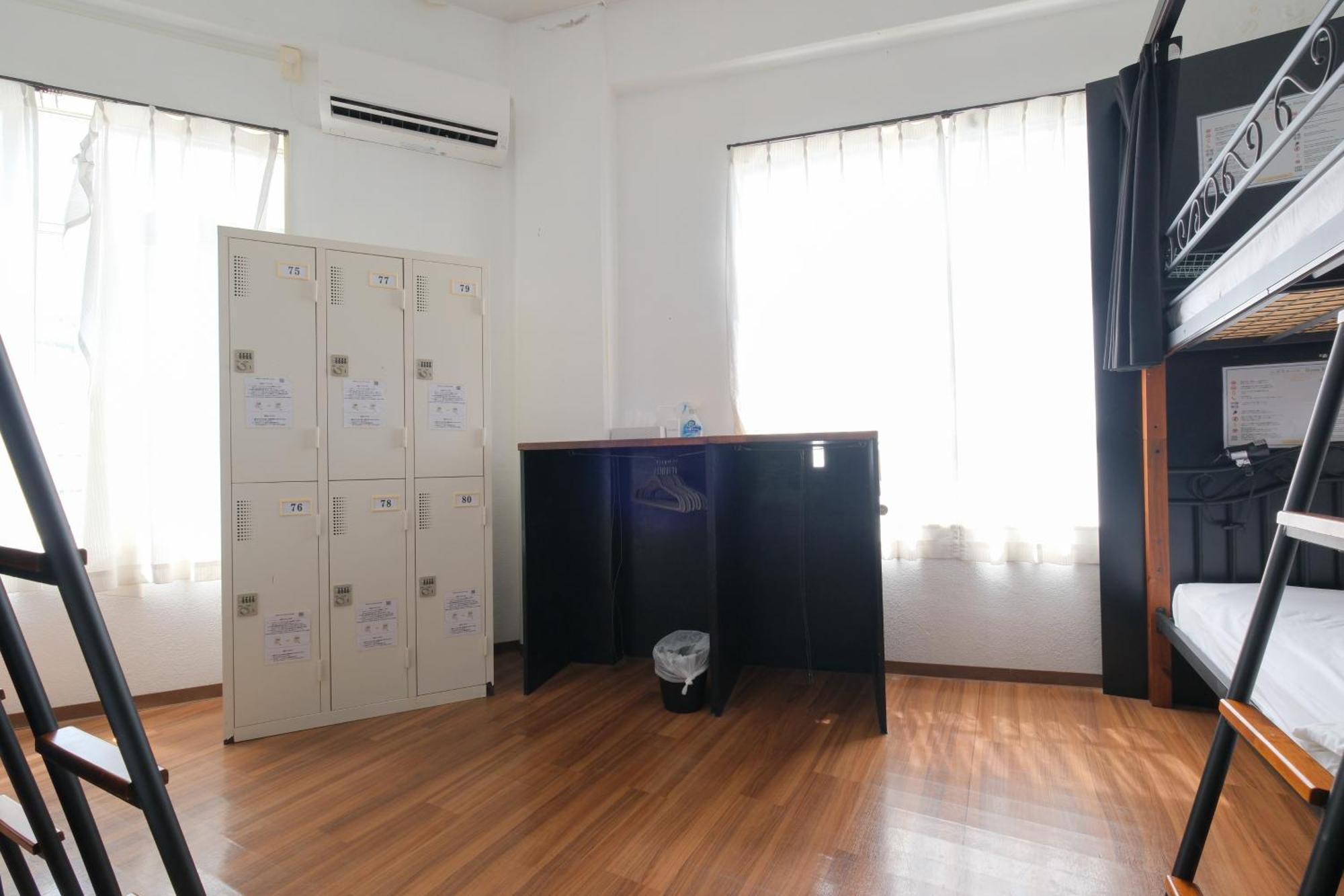 נאהא Guest House Umikaji חדר תמונה